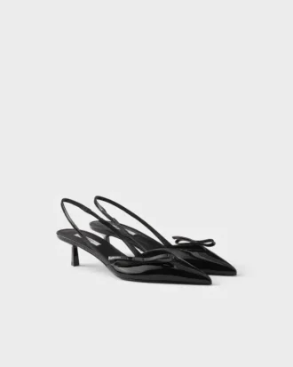 Zapatos de salón con talón abierto de charol