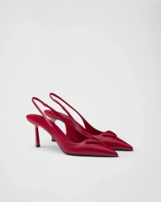 Zapatos de salón con talón abierto de charol Saffiano