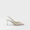 Zapatos de salón con talón abierto de charol Saffiano Zapatos de salón con talón abierto de charol Saffiano