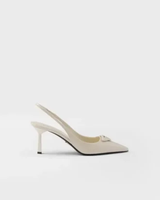 Zapatos de salón con talón abierto de charol Saffiano