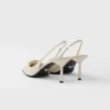 Zapatos de salón con talón abierto de charol Saffiano Zapatos de salón con talón abierto de charol Saffiano