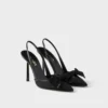 Zapatos de salón con talón abierto de malla Zapatos de salón con talón abierto de malla