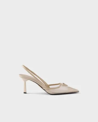 Zapatos de salón con talón abierto de malla
