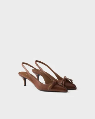 Zapatos de salón con talón abierto de piel Zapatos de salón con talón abierto de piel