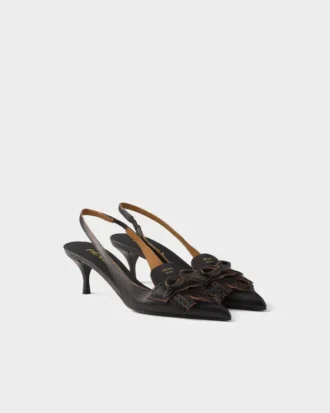 Zapatos de salón con talón abierto de piel