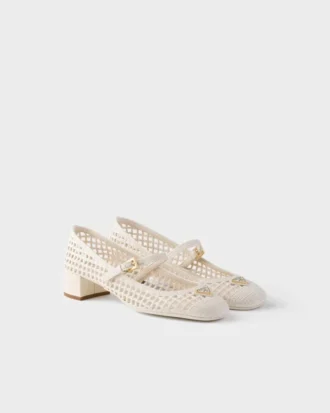 Zapatos de salón de ganchillo