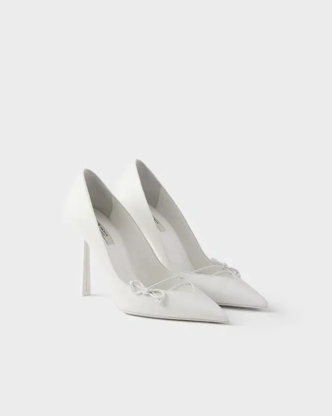 Zapatos de salón de piel Zapatos de salón de piel