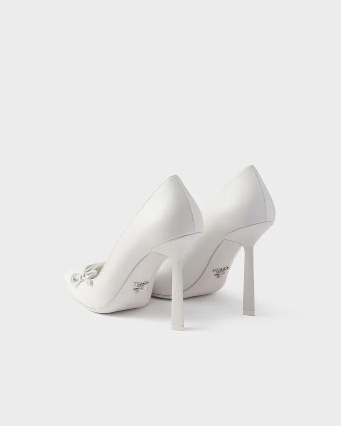Zapatos de salón de piel Zapatos de salón de piel