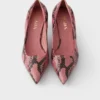 Zapatos de salón de piel Ayers estampada Zapatos de salón de piel Ayers estampada