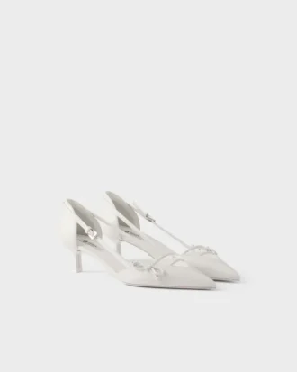 Zapatos de salón de piel con laterales abiertos