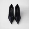 Zapatos de salón de satén Zapatos de salón de satén