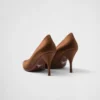 Zapatos de salón de satén Zapatos de salón de satén
