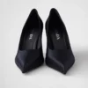 Zapatos de salón de satén Zapatos de salón de satén