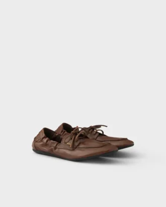 Zapatos náuticos Shuffle de piel envejecida Zapatos náuticos Shuffle de piel envejecida